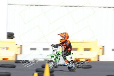 media/Nov-06-2022-SoCal Trackdays (Sun) [[208d2ccc26]]/Around the Pits/